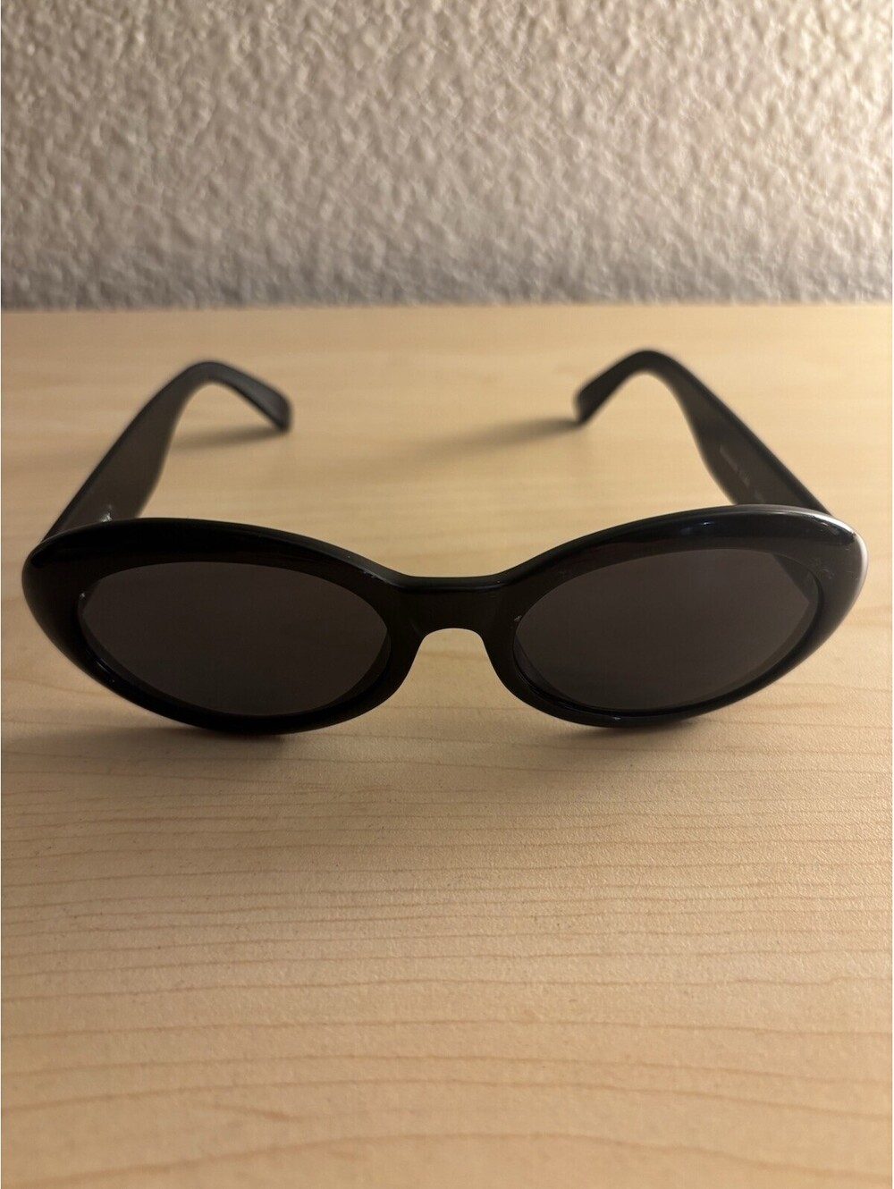 kenneth cole Sunglasses